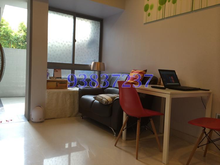 Alexis thumbnail photo